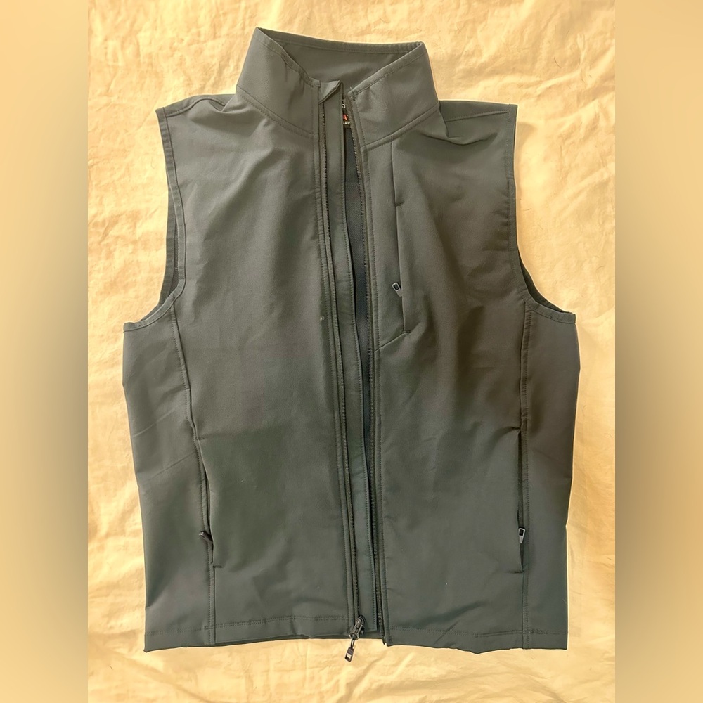 32 Degrees Heat Men’s Navy Blue Vest